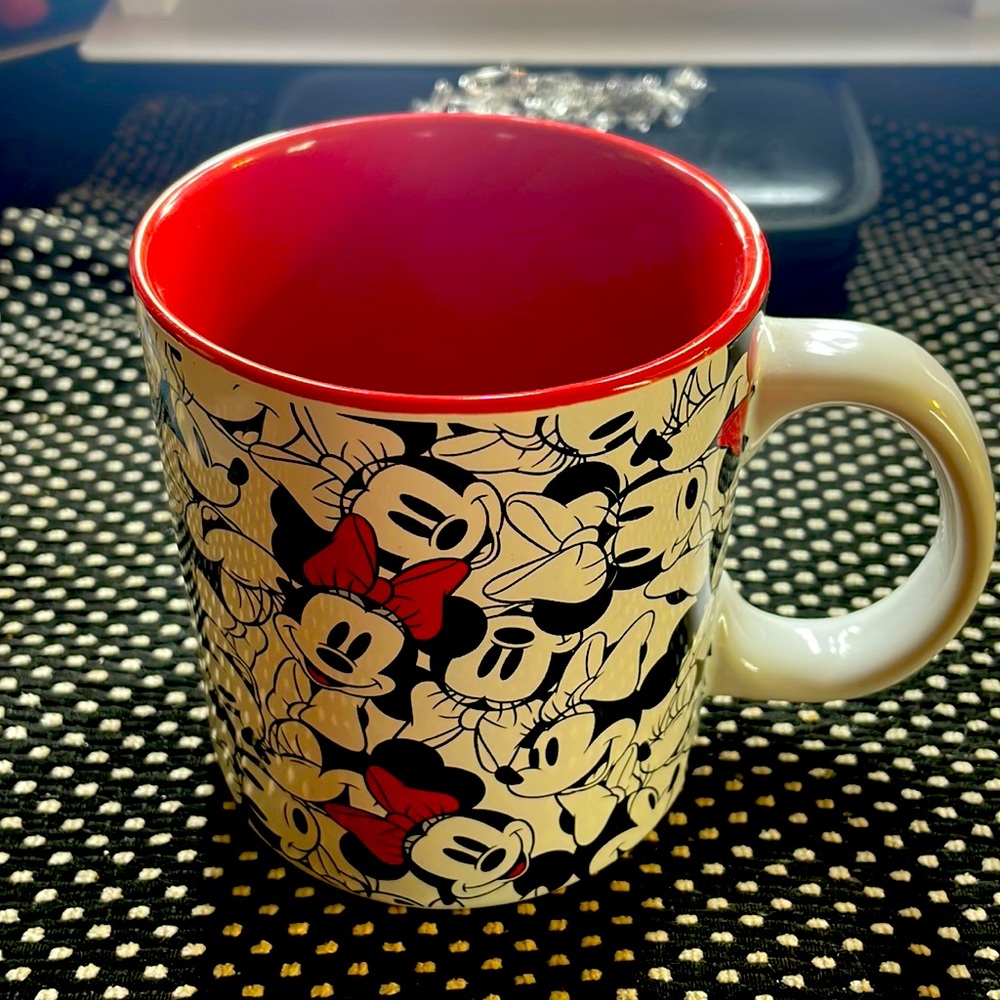 Disney Minnie Mug